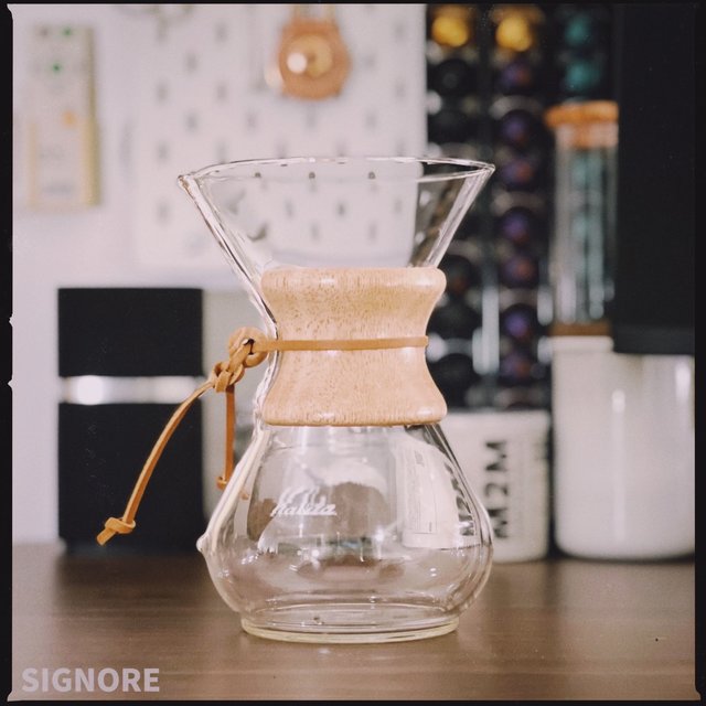 星巴克雅致手冲之选：CHEMEX 咖啡壶