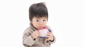 配方液态奶VS婴幼儿配方奶粉，优劣差异一眼便知