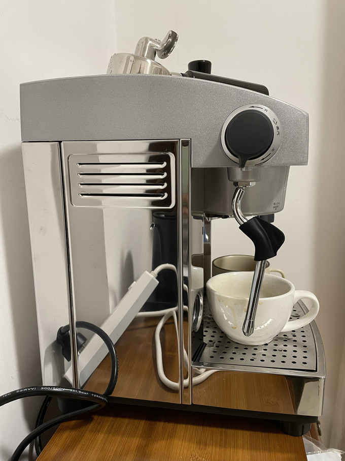 惠家半自动咖啡机