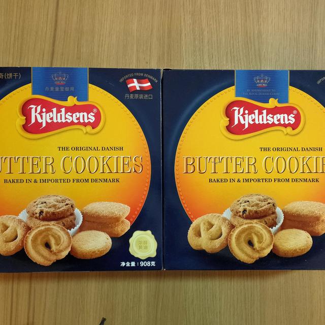 两种蓝罐曲奇比较，难道有什么不同吗？