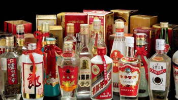 春节购酒指南：2021年酒水销量TOP榜出炉，看看哪些白酒品牌最受喜爱！