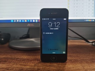  iPhone 4S可接打电话还能当时钟