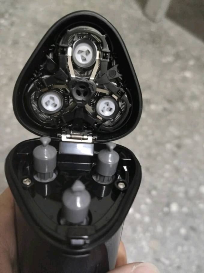 飞科剃须用品怎么样好用吗 飞科fs373智能电动剃须刀_什么值得买