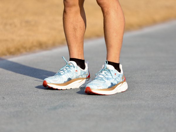 Hoka Clifton 8全新配色