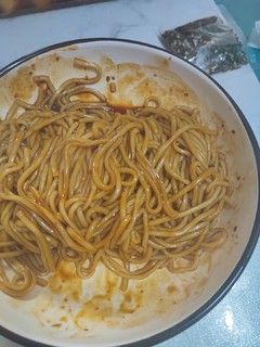 几块钱的画面爽辣火鸡面…超辣