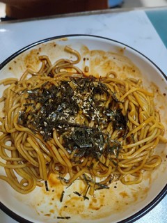 几块钱的画面爽辣火鸡面…超辣