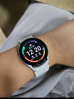 三星Galaxy Watch4 特别智能