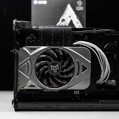 ITX小钢炮用户的甜品卡来了！影驰GeForce RTX 3060金属大师MINI装机分享