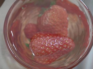 入手草莓的体验