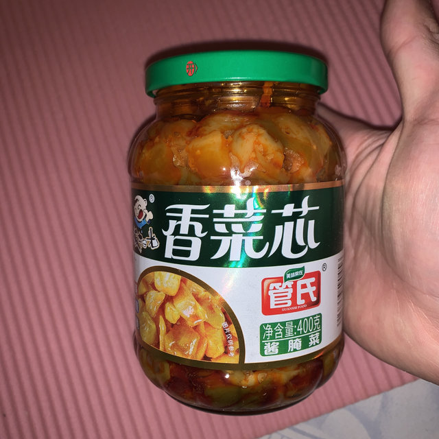 物美价廉的榨菜，饭扫光 香菜芯