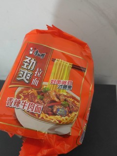 康师傅劲爽香辣牛肉面