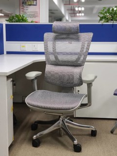 保友优旗舰人体工学椅：默默守护你的老腰！