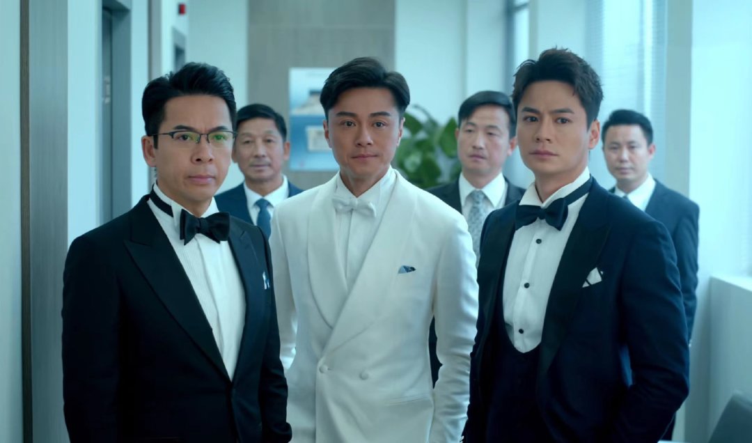 土味港剧《家族荣耀》开播?看豪门阔太背zara和爱马仕