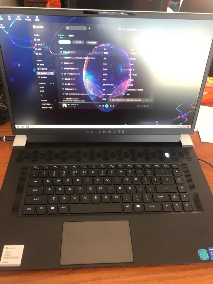 大牌子 值得信任 非常愉快的购物体验外星人(alienware)全新x17笔记本
