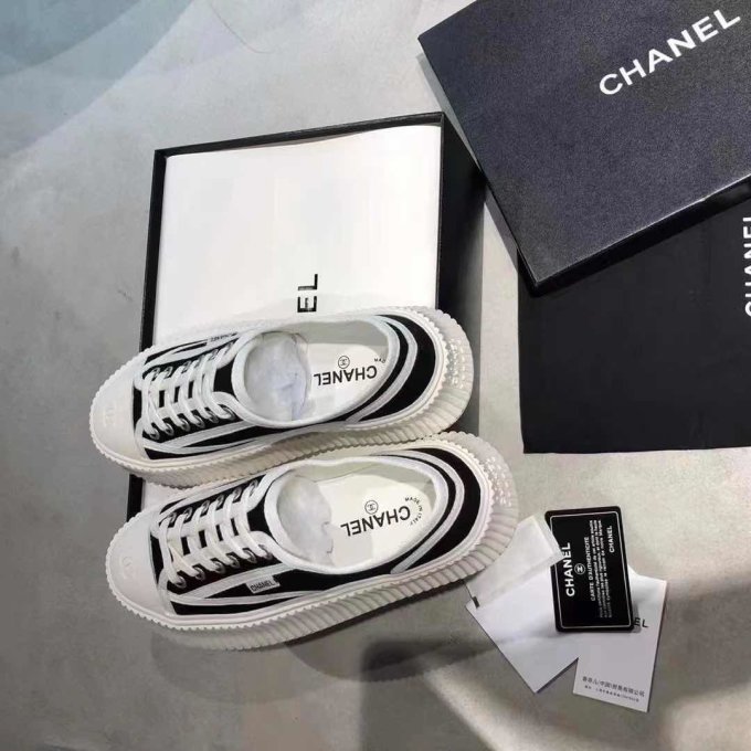 香奈儿运动板鞋怎么样 超百搭的饼干鞋!_什么值得买