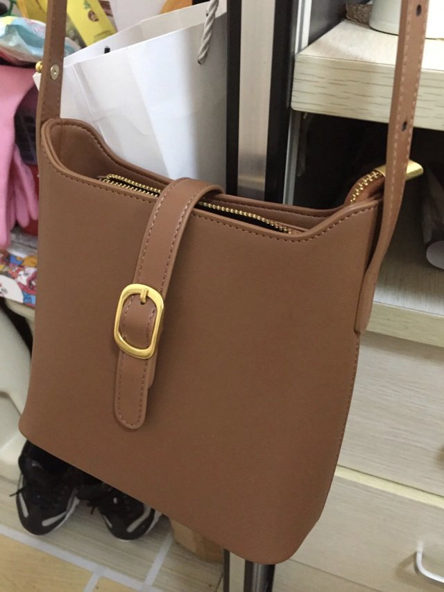 双十一购物狂欢节给自己买一个好看的包包