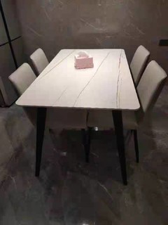 奢华现代简约餐桌