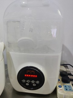 解冻温奶消毒烘干，多功能温奶消毒烘干器