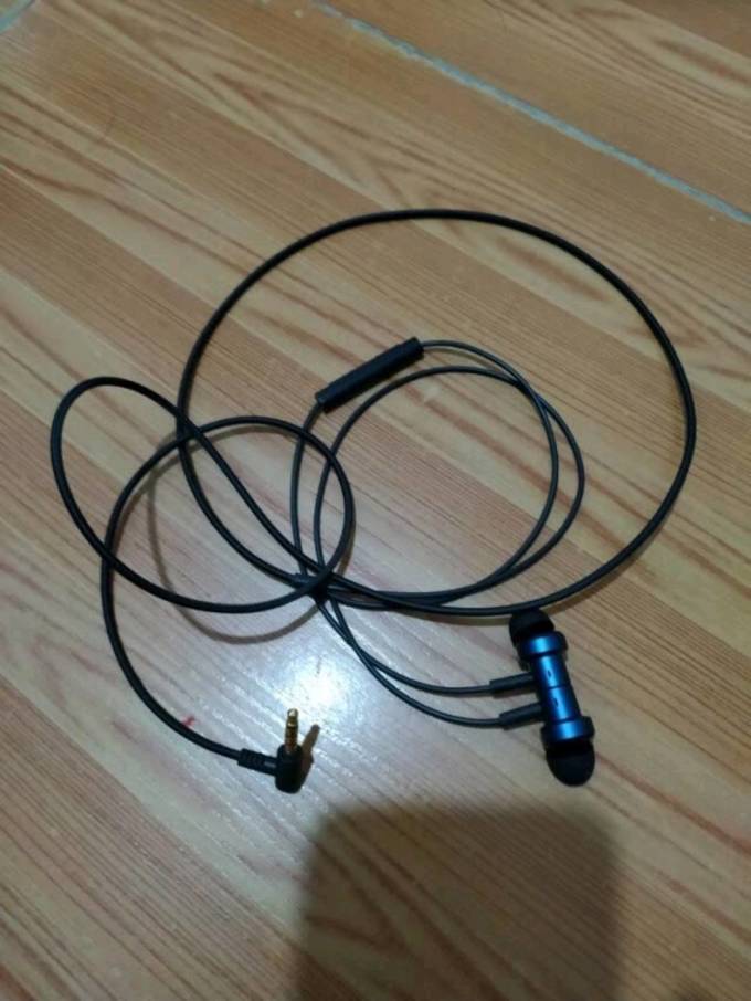 小米耳机怎么样 标价129的小米米双动圈值吗?_什么值得买