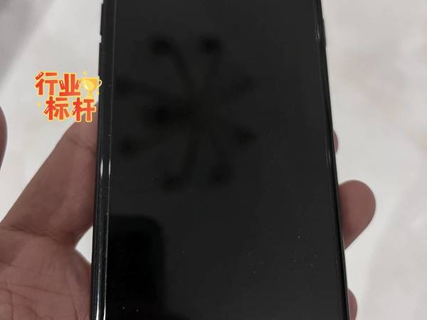 如果换块电池，iphone7还能不能战~