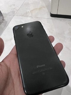 如果换块电池，iphone7还能不能战~