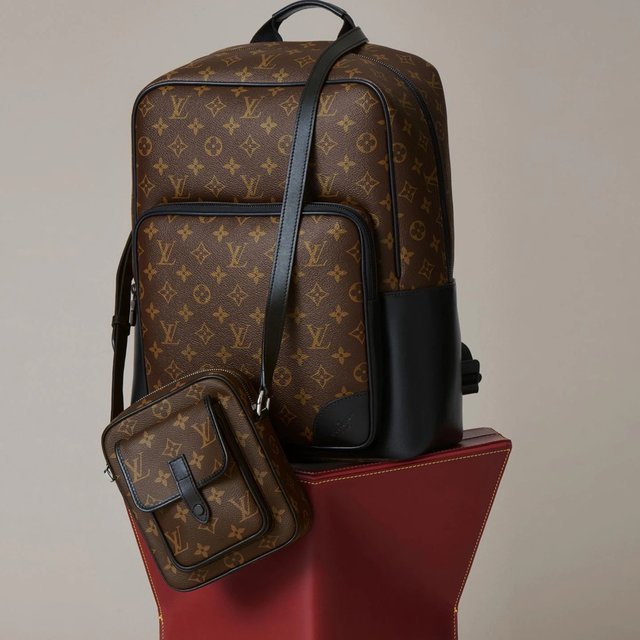 9款看上去就很贵的双肩包，送男友万元大牌包清单！