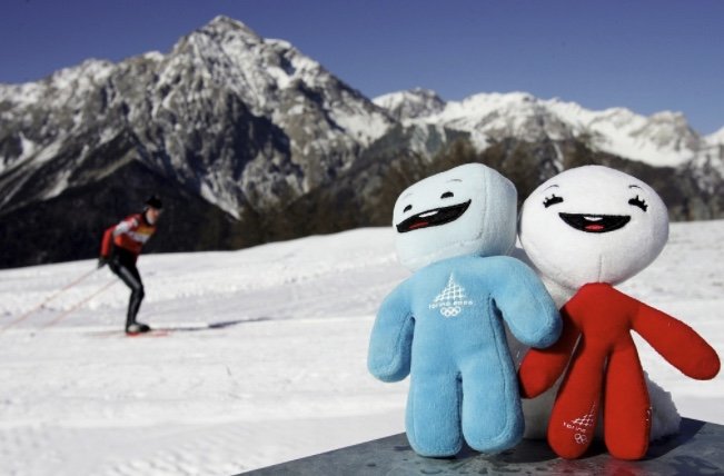 北京冬奥会开幕在即，解读冬奥会吉祥物“冰墩墩”、“雪容融”