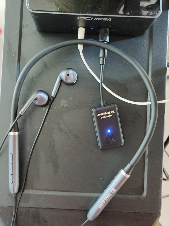 十盏灯蓝牙耳机