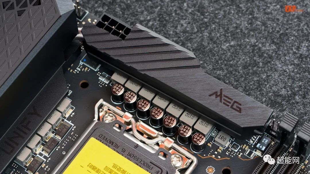 微星MEG Z690I UNIFY 主板评测：拥有12层PCB和三个M.2口的ITX小板