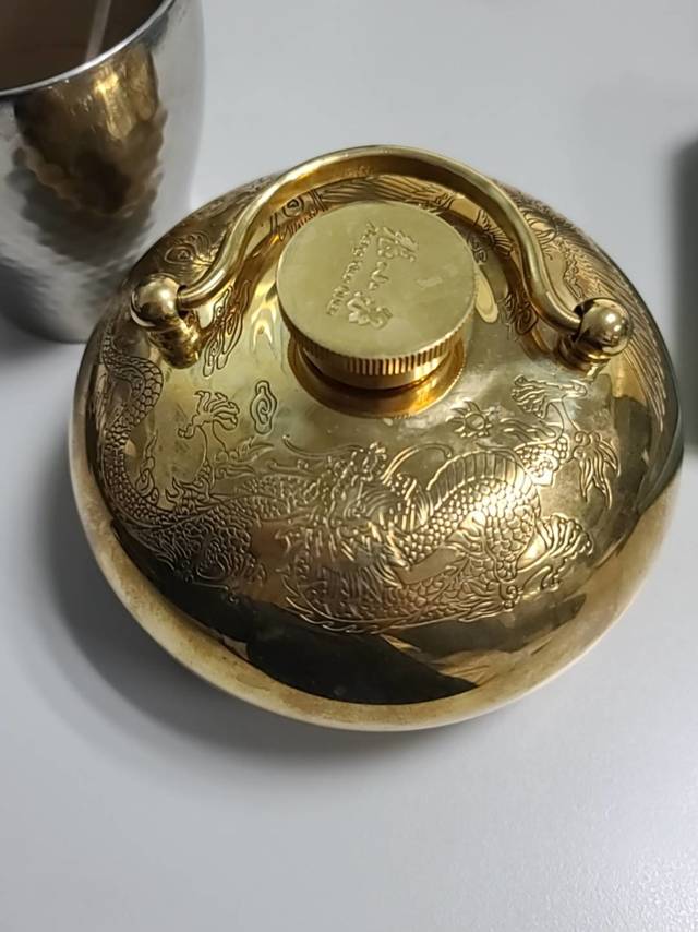 冬日取暖富贵逼人