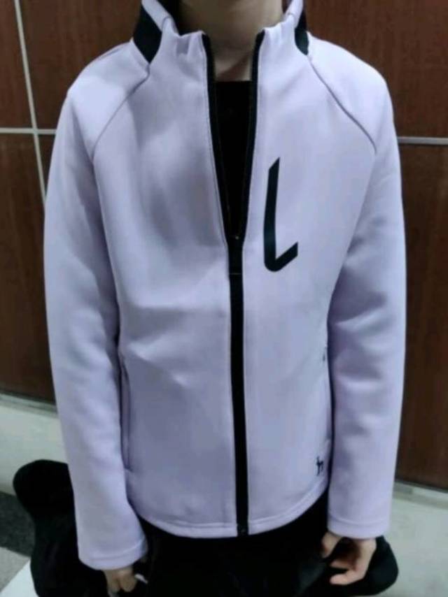 哈吉斯儿童针织外套