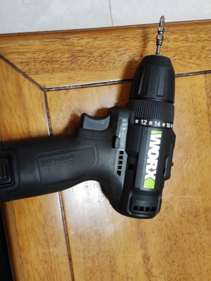 威克士we210无刷手电钻