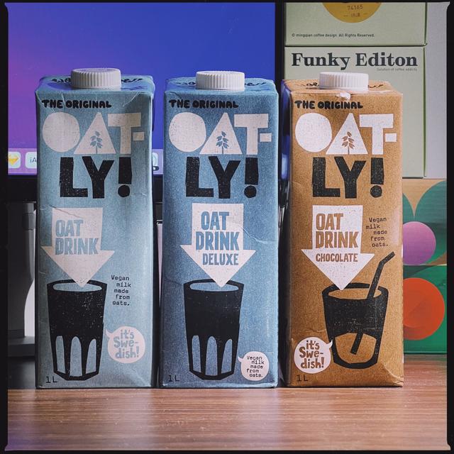 网红饮品 OATLY！燕麦露全家福，你 Pick 哪款？