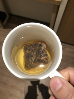 罗汉果胖大海枇杷茶