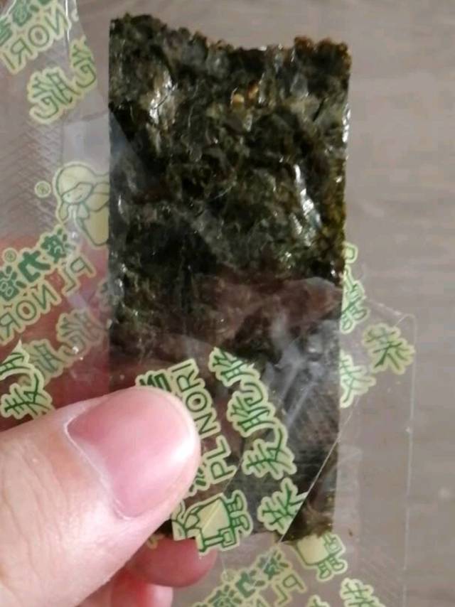 波力海苔夹心脆荞麦脆