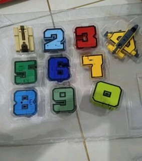 儿童数字变形拼装玩具