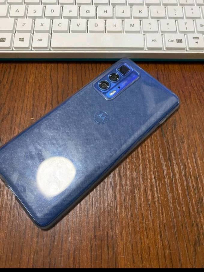 摩托罗拉 edge s pro 智能手机