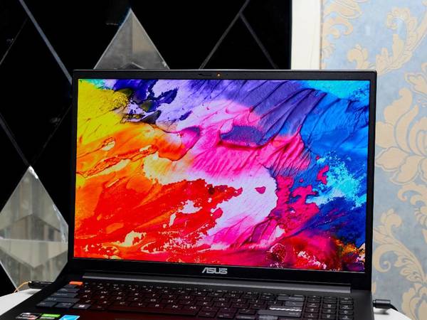 游戏办公皆可得，年货节大屏创作本推荐！