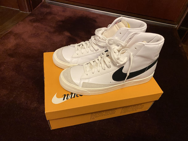 nike blazer mid 白黑配色