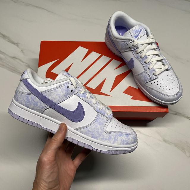 白紫配色的NIKE DUNK LOW OG