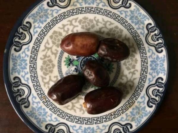 皇冠椰枣礼盒装