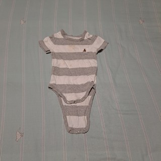 婴儿连体衣，可能是换尿不湿最快的衣服了