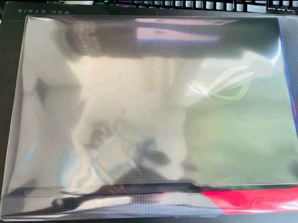 ROG魔霸新锐 15.6英寸 240Hz