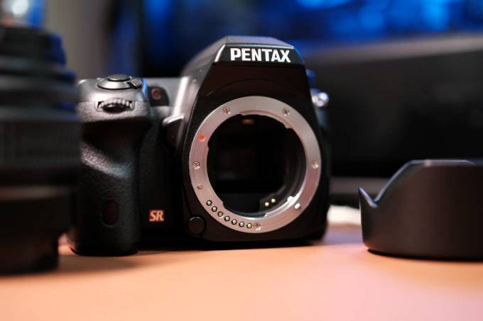 宾得k-5 iis单反相机怎么样 13年购买的宾得k5,现在还有人在用吗_什么