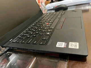 联想ThinkPad X1 Carbon