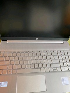惠普星轻薄笔记本电脑