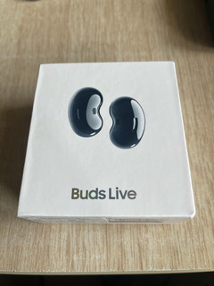 值爆的三星buds live蓝牙耳机。