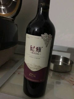 尼雅赤霞珠干红葡萄酒