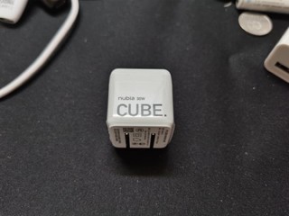 cube充电器