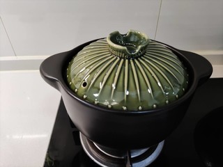 一个普通的砂锅